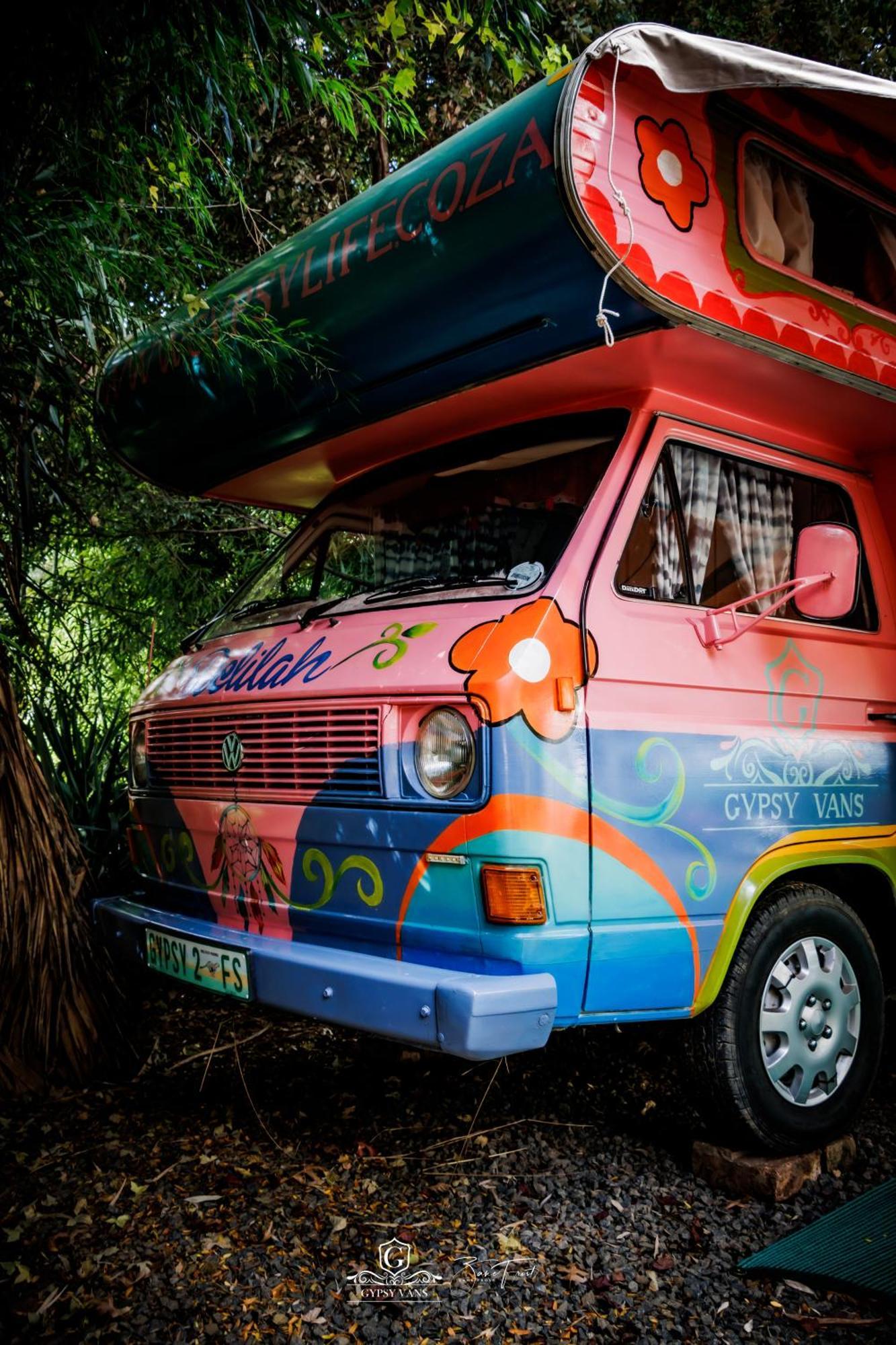 Gypsy Wagons And Vans, Кларенс Номер фото